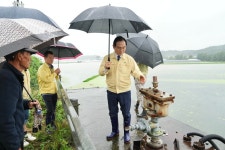 박상돈 천안시장 호우 피해 현장 곳곳 점검 및 신속한 복구 당부