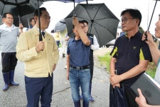 박상돈 천안시장 호우 피해 현장 곳곳 점검 및 신속한 복구 당부
