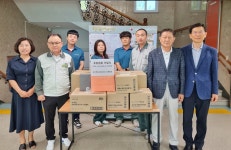 제천 코스맥스바이오(주), 제천시노인회에 건강식품 기탁