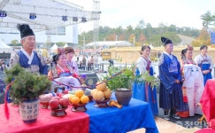 영동군 여성단체협의회, 시니어 전통혼례식열어