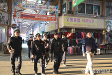 고영국 충북소방본부장, 영동 전통시장 현장지도