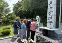 충주 각계, 참전유공자 위문 줄이어