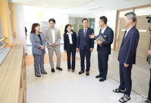 대전시의회 교육위, 대전수학문화관·둔곡초중학교 방문…개선 방안 논의