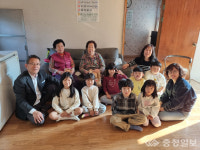보령시종합사회복지관, 아이들이 직접 구운 빵으로 홀몸노인에게 따뜻한 사랑을 전하다