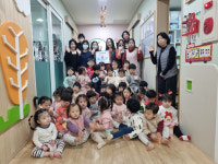 천안 이음어린이집 꼬마 산타들 소아암 어린이 돕기 사랑의 동전 모으기 캠페인 참여 