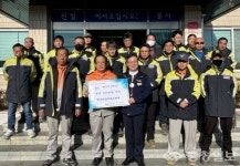 영동군 양강면 의용소방대, 어려운 이웃 위해 100만원 기탁