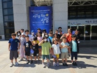 예산 신양초, 연극 시간을 파는 상점 관람