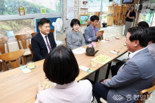 유성구의회, 추석 앞두고 복지시설 찾아 온정 나눠