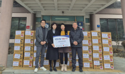 속리산면물가에 앉아 펜션 양원임 대표, 3년째 이어지는라면나눔
