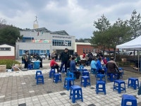 예산군 신양면 주민자치회, 신양 황토길 마을장터 성황리 개최