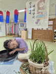 창포 향과 응원 열기…올망유치원 단오 놀이
