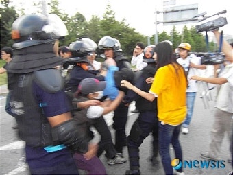 경찰 인권위, 정작 필요할 때는 없애더니…