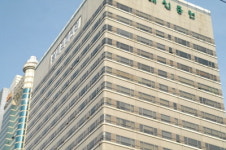 대신증권 오너일가, 강남 고층빌딩 장악설 [심층 취재]