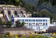 한수원, 켈로 대원 업적 기리는 전승비 건립