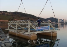 바다 ·호수에 태양광발전소 둥둥
