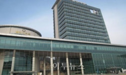 겉만 뻔지르~ 지자체 신축청사 에너지 술술