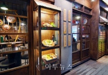 막걸리 전문점 봉이동동…물 좋은 이유 따로 있었네~