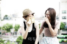 감미로운 어쿠스틱과 직설적 가사의 아이러니 옥상달빛