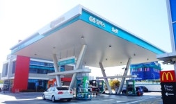 [특집] 경영난 속 떠오르는 이색 주유소