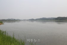 한전산업개발, 화성시 2개 저수지에 5.6MW 수상회전식 태양광