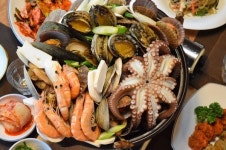SBS 모닝와이드가 보양식으로 소개한 인천 맛집 정자담 해신탕