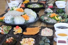 무더운 여름, 입맛 사로잡는 속초 대포항 대게맛집 대포대게