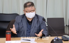 재생에너지 중심 전력시장 개편 서둘러야