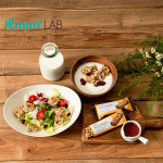 프리미엄 견과 브랜드 오트리푸드빌리지, 신상품 재미랩 백세단백질바 12일 출시