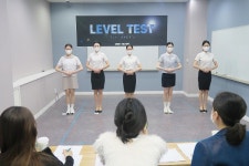 크루팩토리 승무원학원, 전직 인하공전 항공운항과 교수 초청 레벨테스트 시행