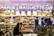 파리바게뜨, 싱가포르 창이공항점 개설