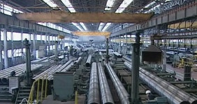 저유가 시대, 철강업 희비..강관 울고 전기로 웃고