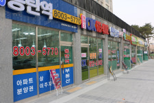 (현장)입주 두 달 동탄2..가격은 1억 오르고, 전세는 1억 싸