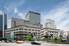 신세계백화점, 협력사에 소비자 중심경영 확산 나서