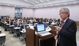 내년 석유화학 맑음…나머지 산업군 모두 불투명