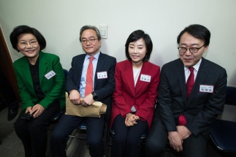 조윤선-이혜훈, 새누리 공천 면접장서 '불꽃 신경전'