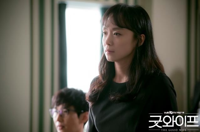 리볼버, 오승욱 감독과 전도연의 협업으로 새로운 얼굴 보여주며 기대감 UP!