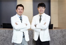 아이언성형외과, 압구정 확장 오픈