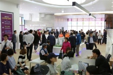 ‘서충주신도시오드카운티’ 모델하우스, 19일 오픈 이후 인산인해