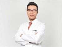 모티바가슴성형, 렛미인 더라인성형외과에서 알맞는 볼륨 찾자