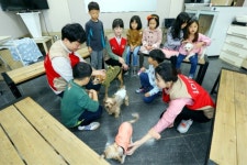 롯데마트, 남양주 반려동물복지센터 봉사활동 진행