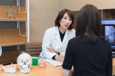 안전한 치아 교정, 정밀한 진단과 장기적 계획 수립하여 진행해야