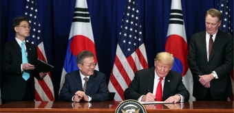 문 대통령 