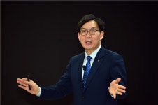 (2018 국감)이대훈 농협은행장 금강산지점 재개, 국제제재 감안해 검토할 것