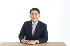 (중기중앙회장 후보에게 듣는다)③이재한 한용산업 대표 젊은 리더십으로 부자 조합·역동적 중앙회 만들 것