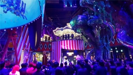 밤의 유원지 원더박스 개장…파라다이스시티, 밀레니얼 세대 공략 