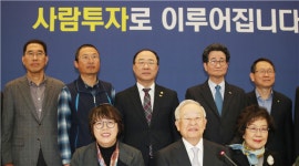 (신제조업 시대)맞춤형 인력 양성, 정부·기업 사람 투자 확대 