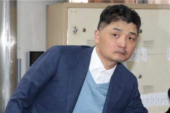 법원 