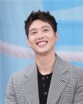 지현우, 4인조 밴드 ‘사거리 그오빠’ 결성…9년 만에 가요계 귀환