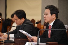 김용범 