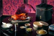 조선호텔앤리조트, 차이니즈 레스토랑 팔레드 신 북경오리 투고 세트 출시